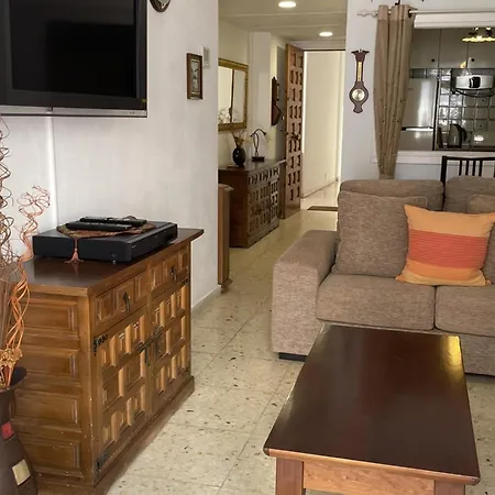 Plaza De Naranjos Apartment *