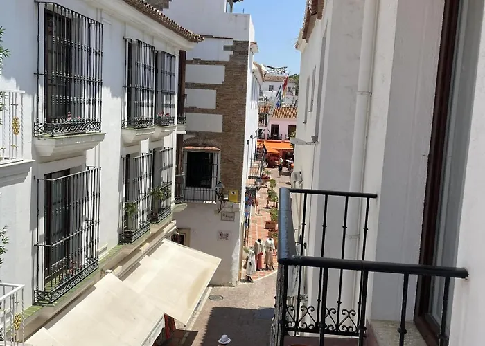 Daire Plaza De Naranjos Marbella